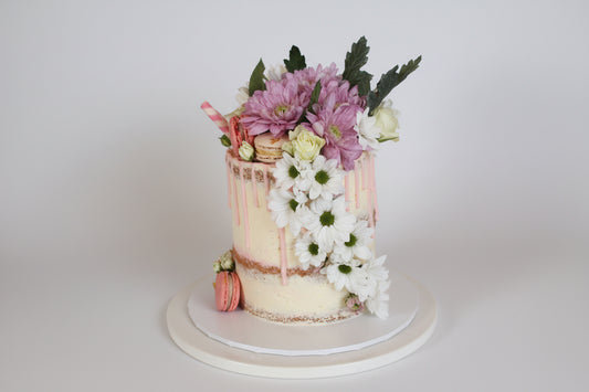 Flower Naked Drip Cake